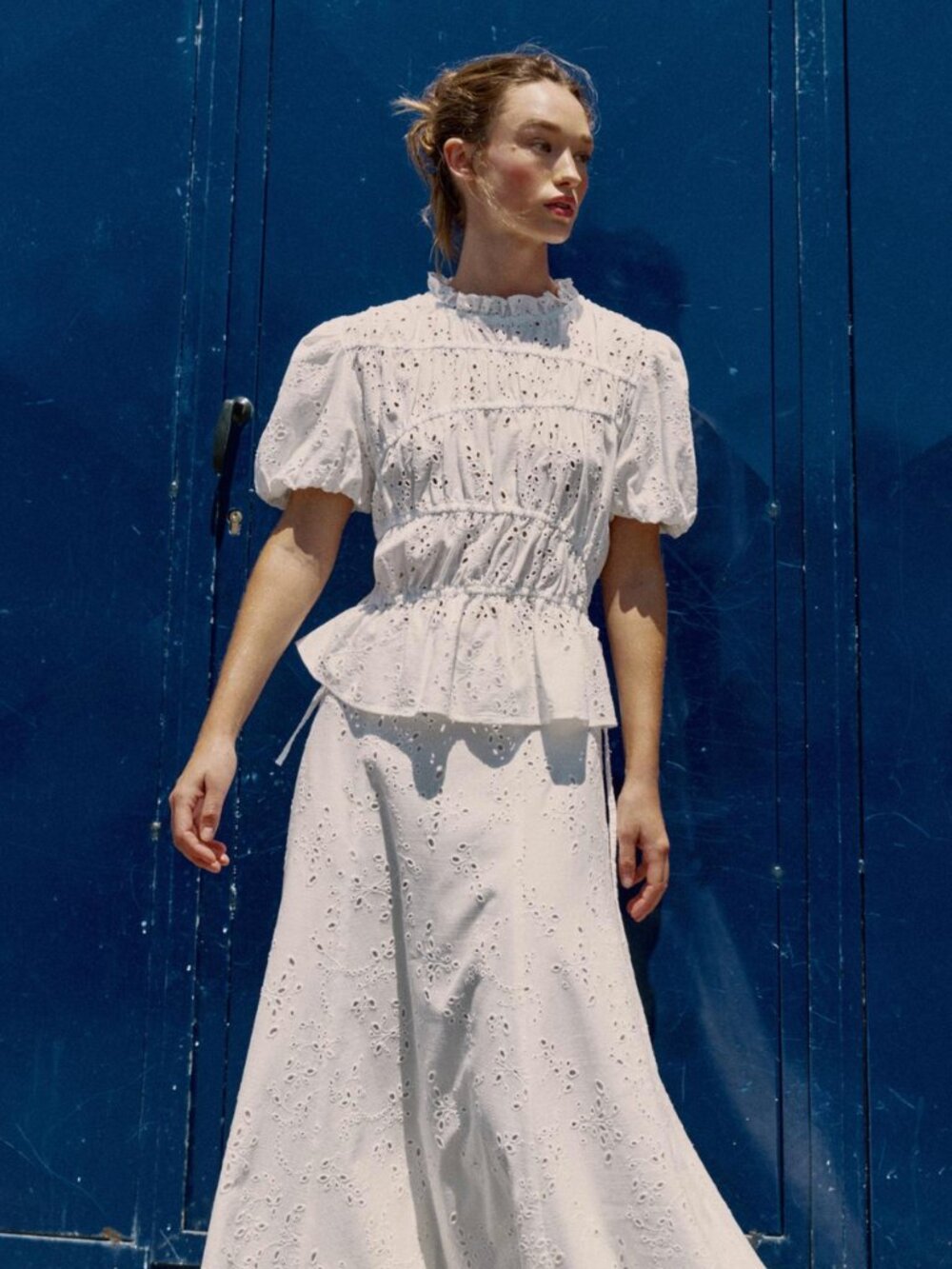 White eyelet Zara top cinched waist - Picture 5 of 5